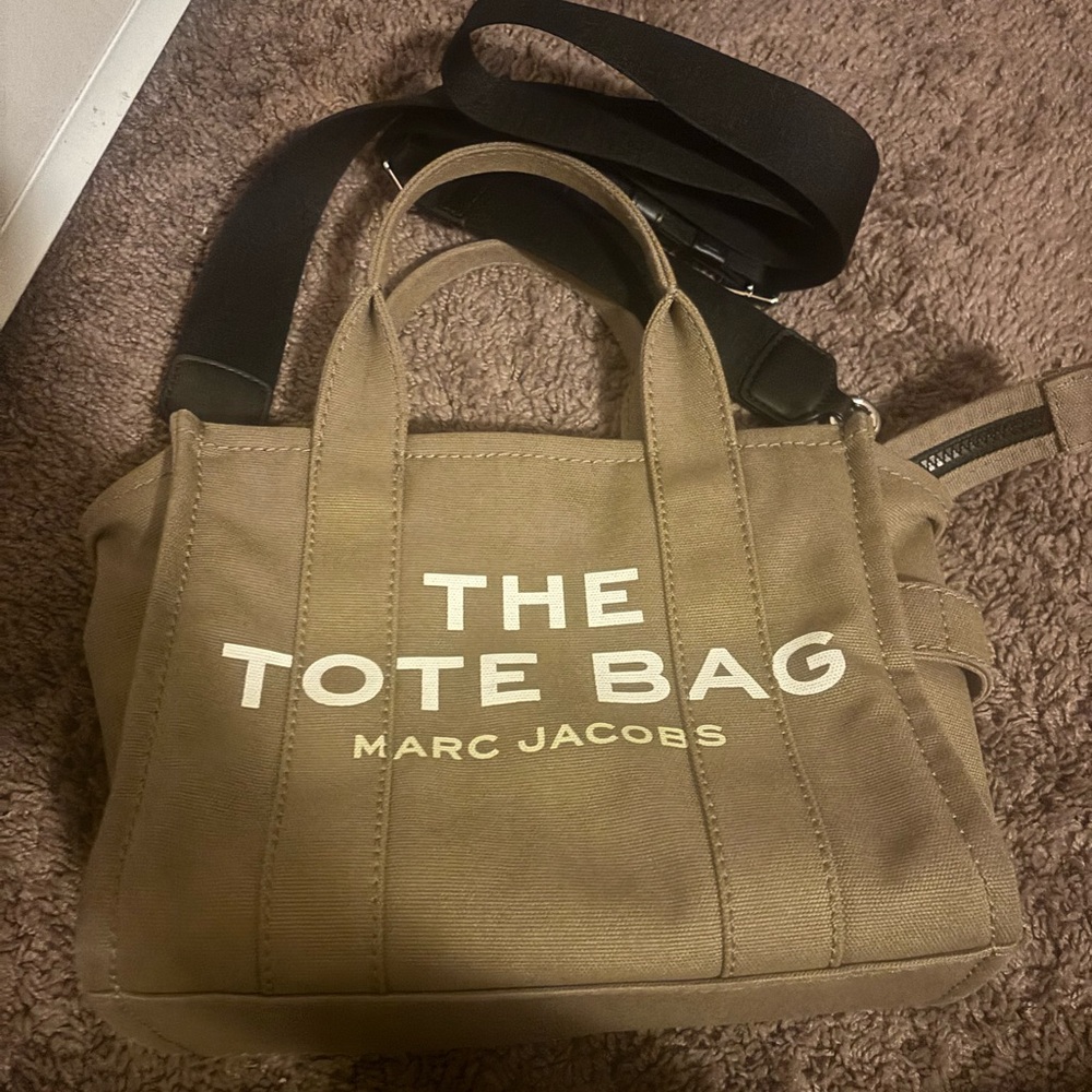 Marc Jacob tote bag
